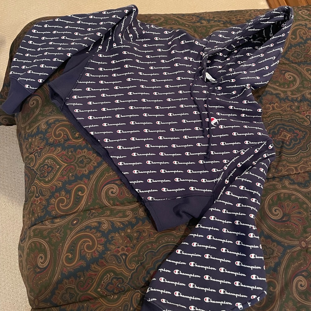 Navy sweatshirt